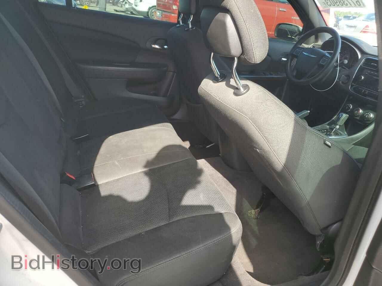 2012 CHRYSLER 200 - VIN: 1C3CCBAB0CN162772 - Фото 10