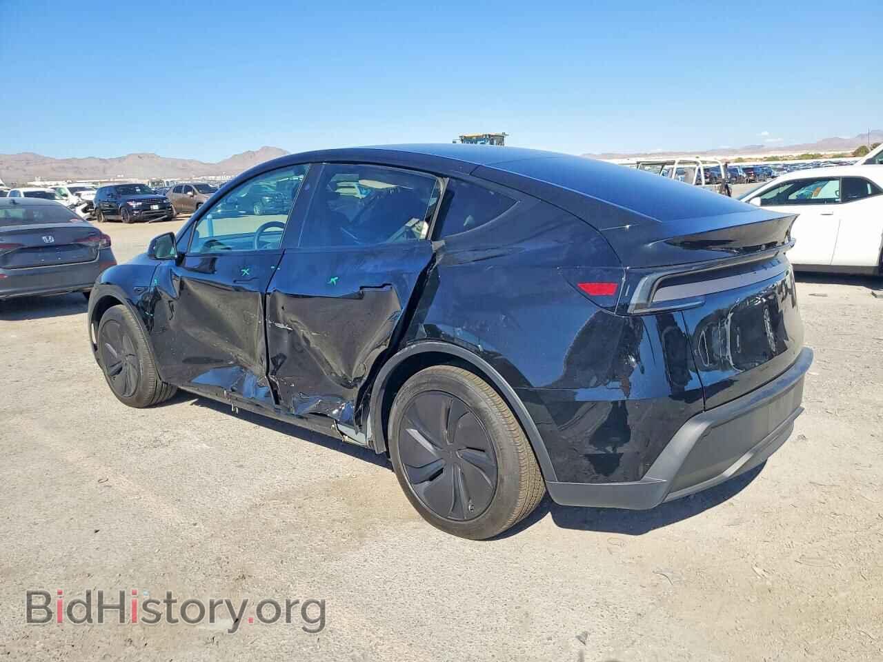 2026 TESLA MODEL Y - VIN: 7SAYGDED1TF612881 - Фото 2