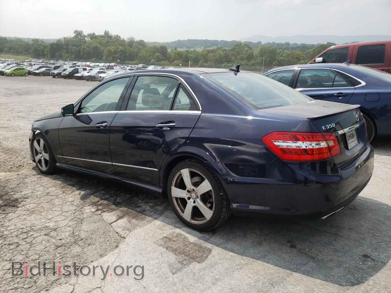 2011 MERCEDES-BENZ E-CLASS - VIN: WDDHF8HB7BA420184 - Фото 2