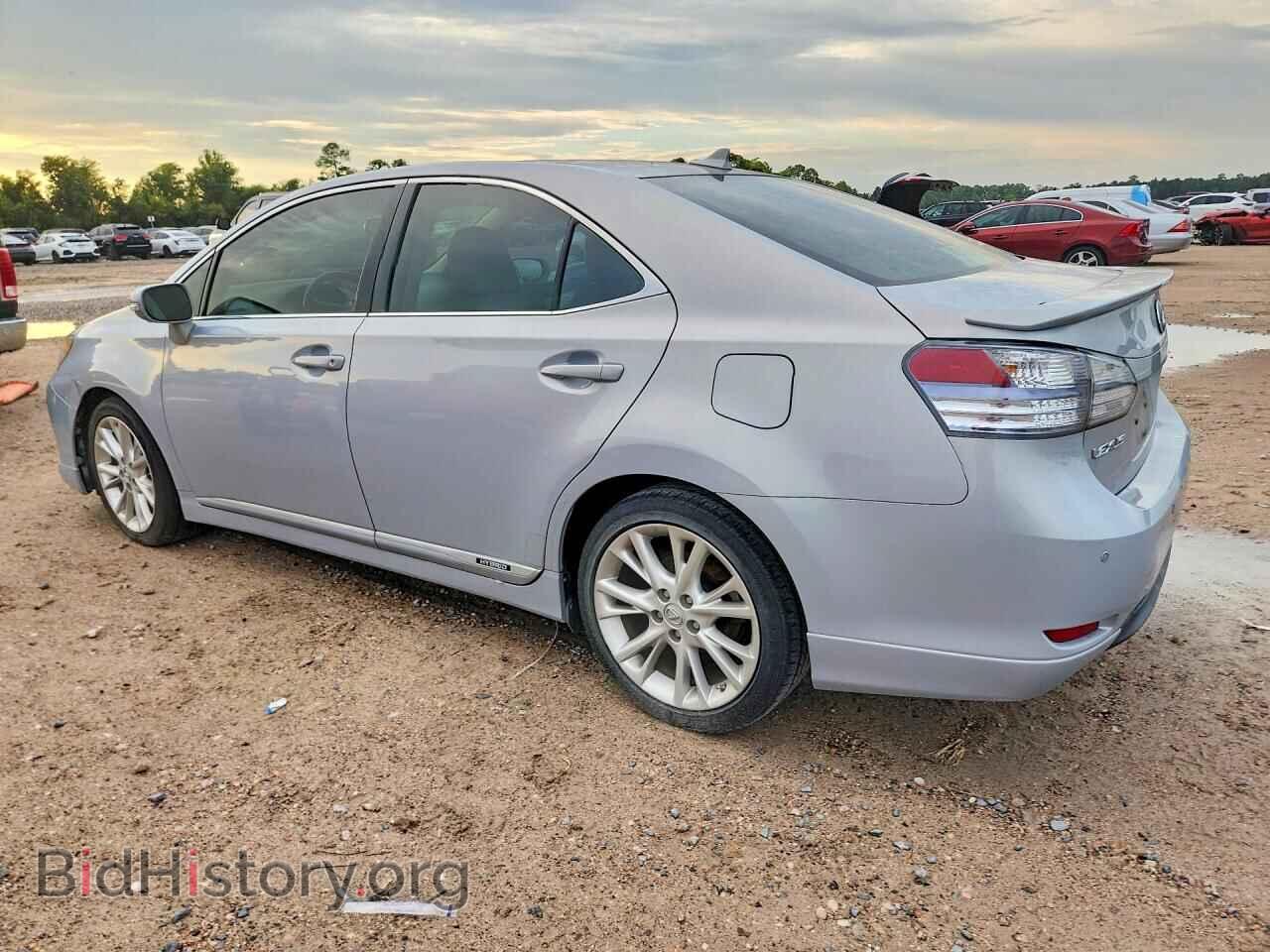 2010 LEXUS HS - VIN: JTHBB1BA6A2021289 - Photo 2