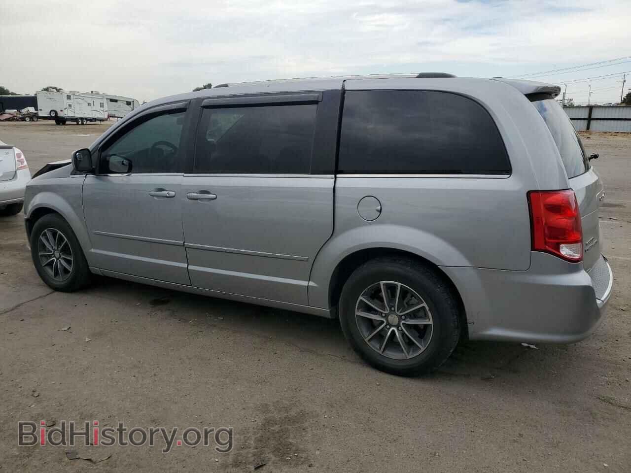 2017 DODGE CARAVAN - VIN: 2C4RDGCG6HR842775 - Photo 2