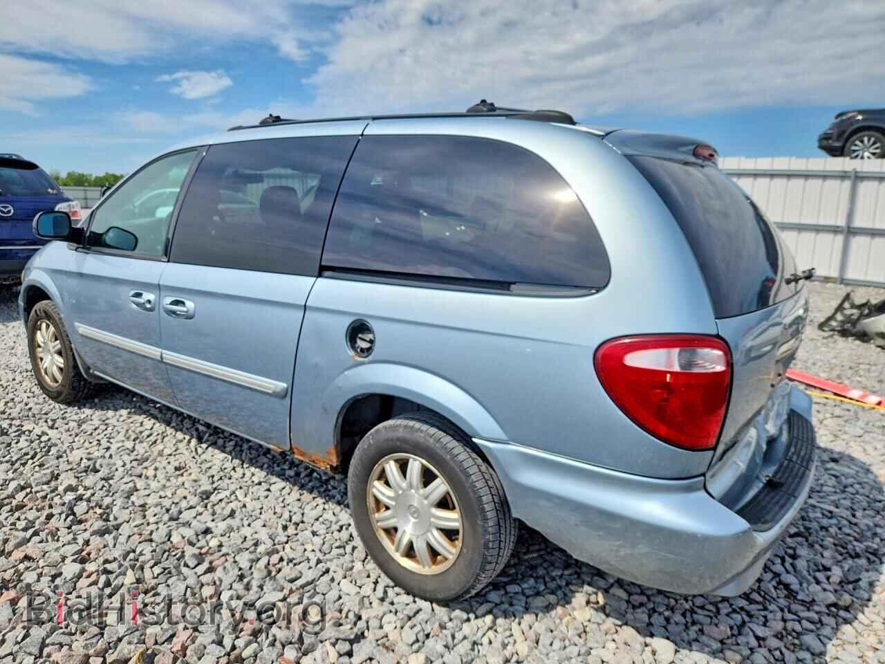 2005 CHRYSLER MINIVAN - VIN: 2C4GP54L45R514295 - Фото 2