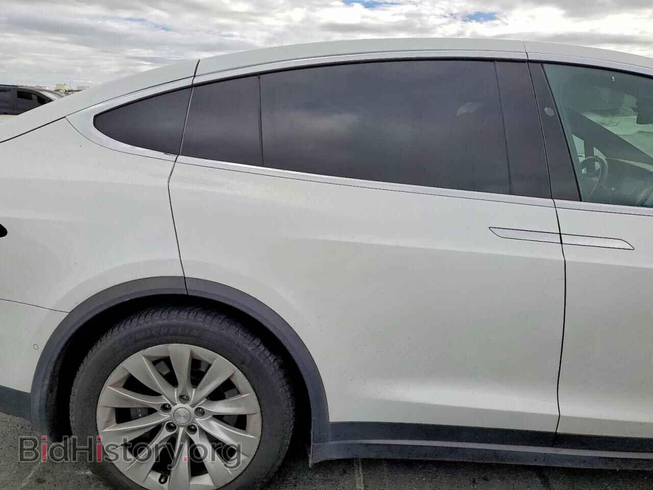 2018 TESLA MODEL X - VIN: 5YJXCAE20JF104660 - Photo 11