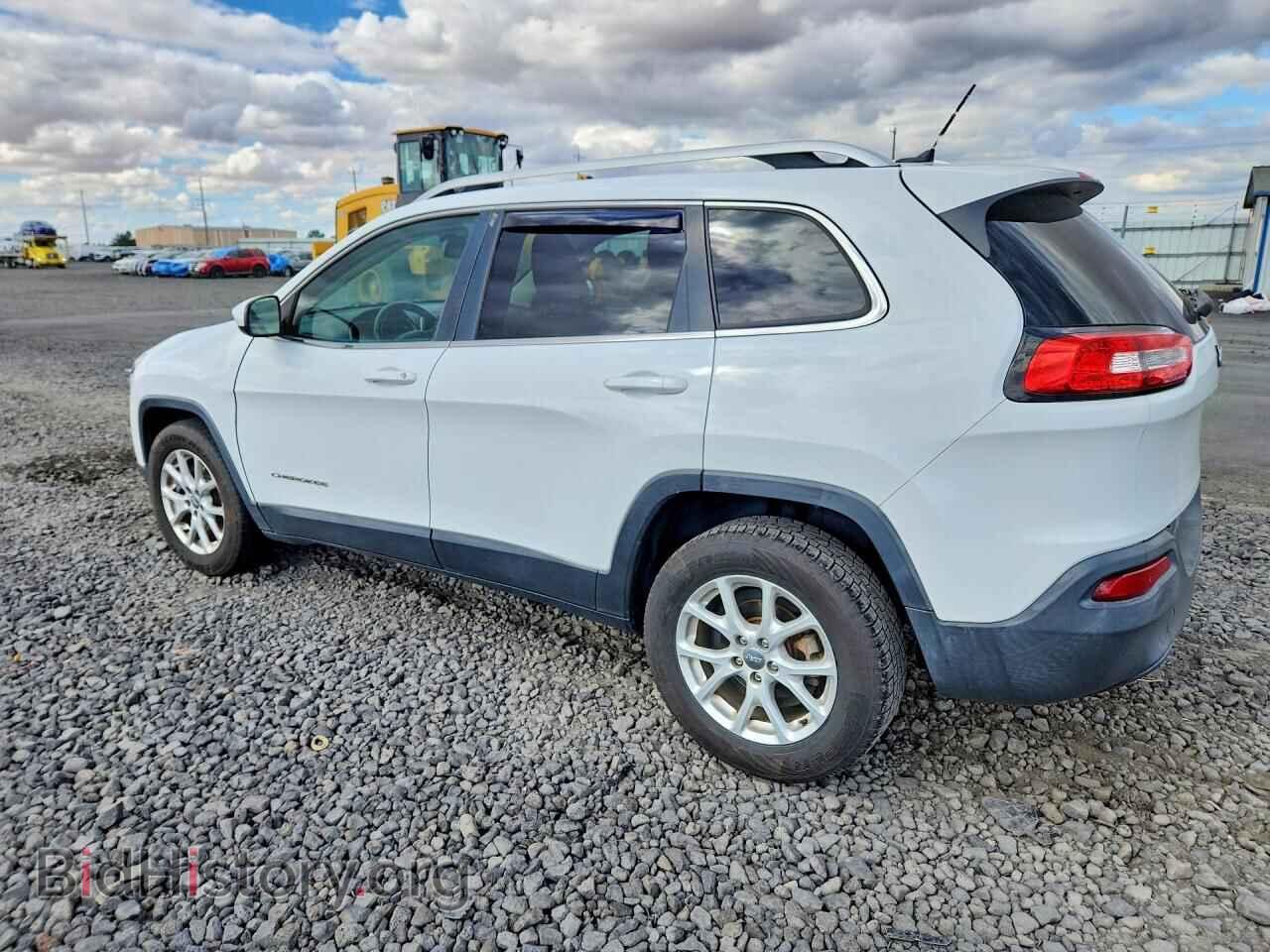 2015 JEEP CHEROKEE - VIN: 1C4PJLCB6FW532031 - Фото 2
