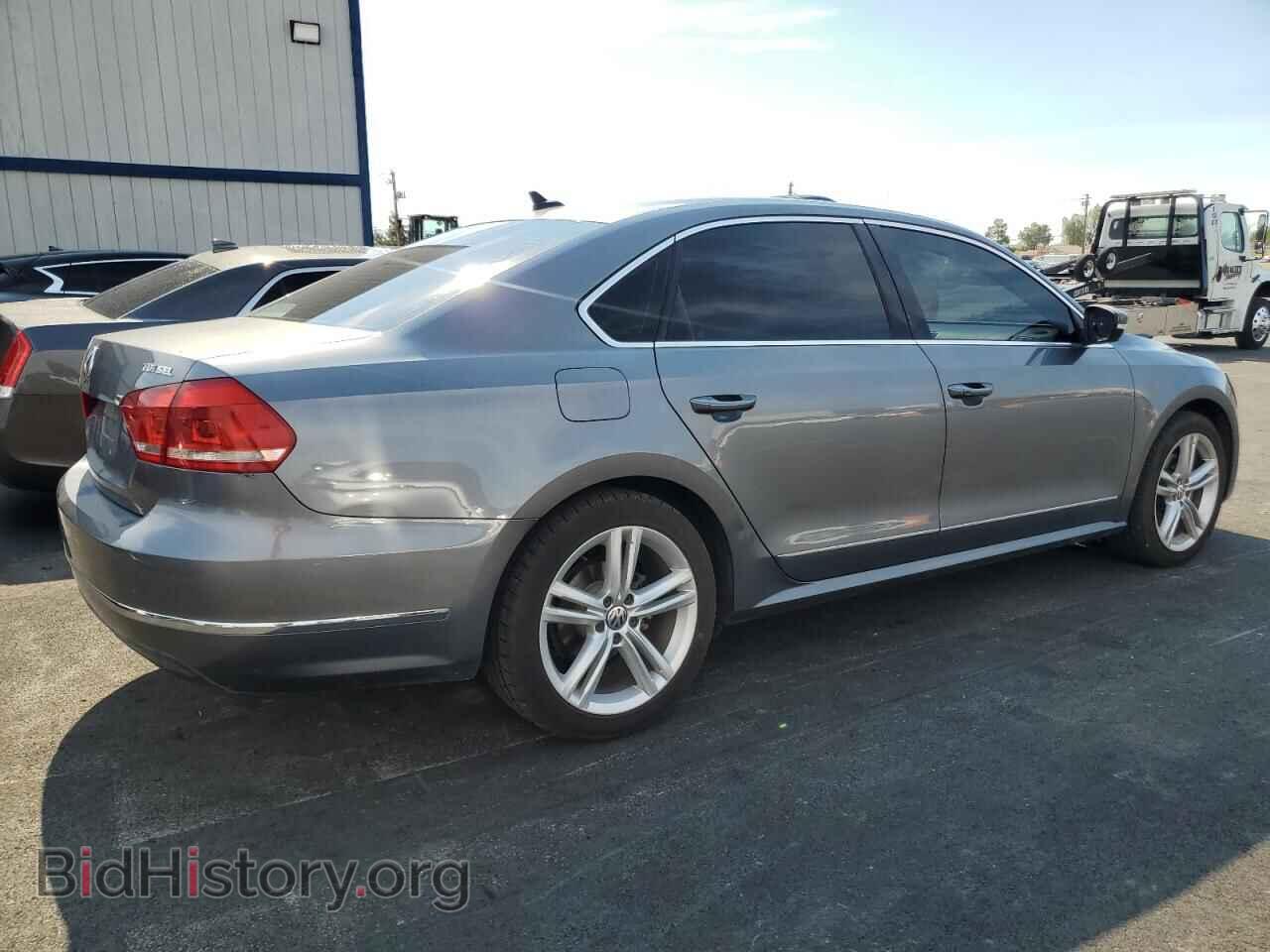 2015 VOLKSWAGEN PASSAT - VIN: 1VWCV7A32FC034784 - Фото 3