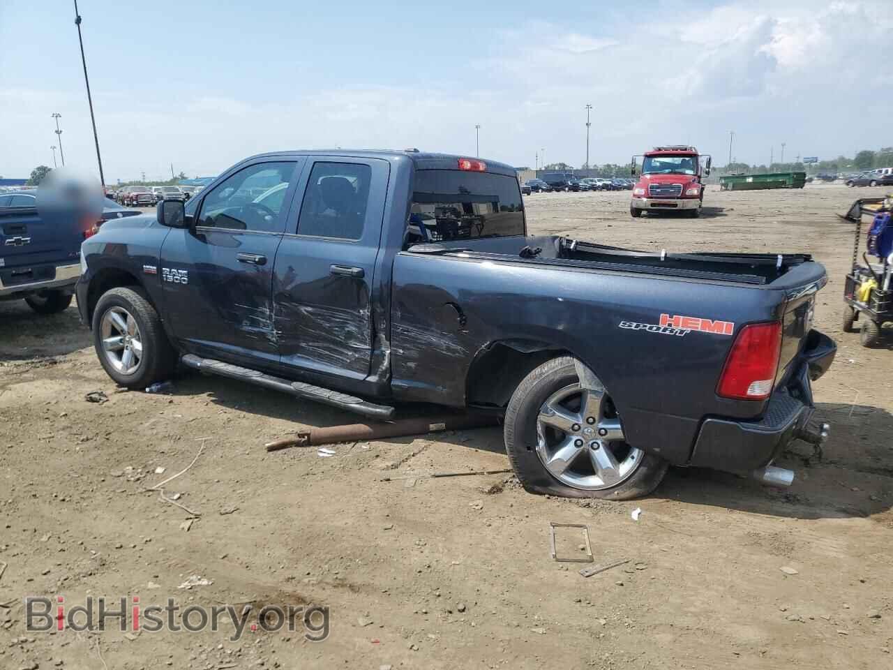 2018 RAM 1500 - VIN: 1C6RR7FT8JS137675 - Photo 2