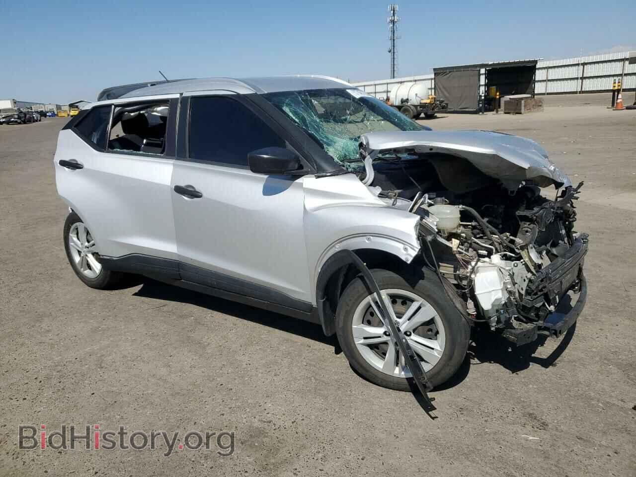 2019 NISSAN KICKS - VIN: 3N1CP5CU3KL516821 - Photo 4