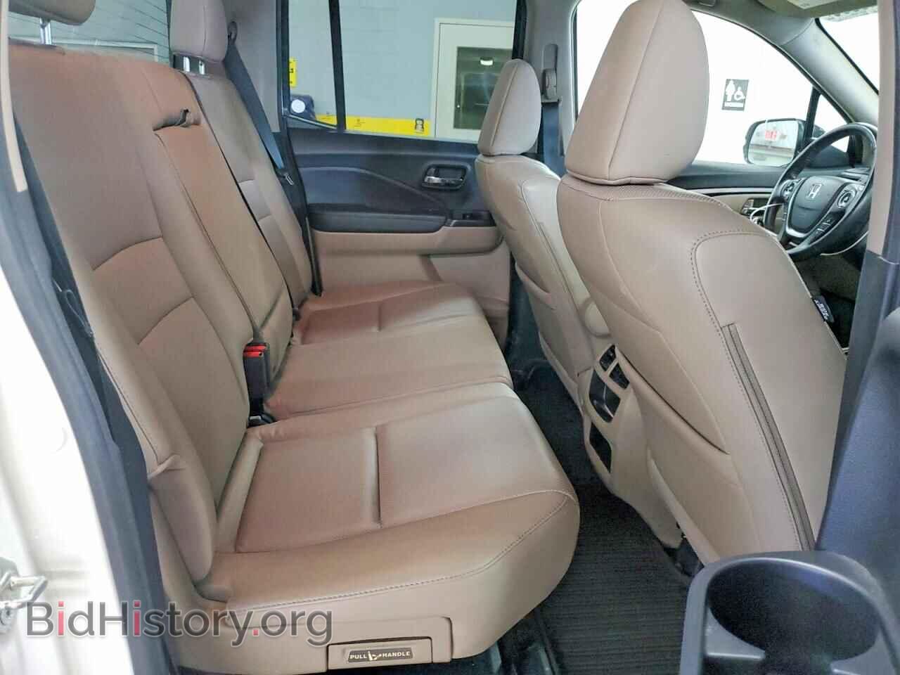 2018 HONDA RIDGELINE - VIN: 5FPYK3F60JB002755 - Photo 10