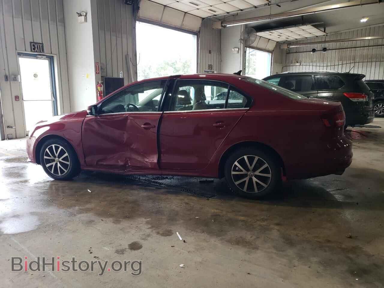 2017 VOLKSWAGEN JETTA - VIN: 3VWDB7AJ3HM293393 - Фото 2