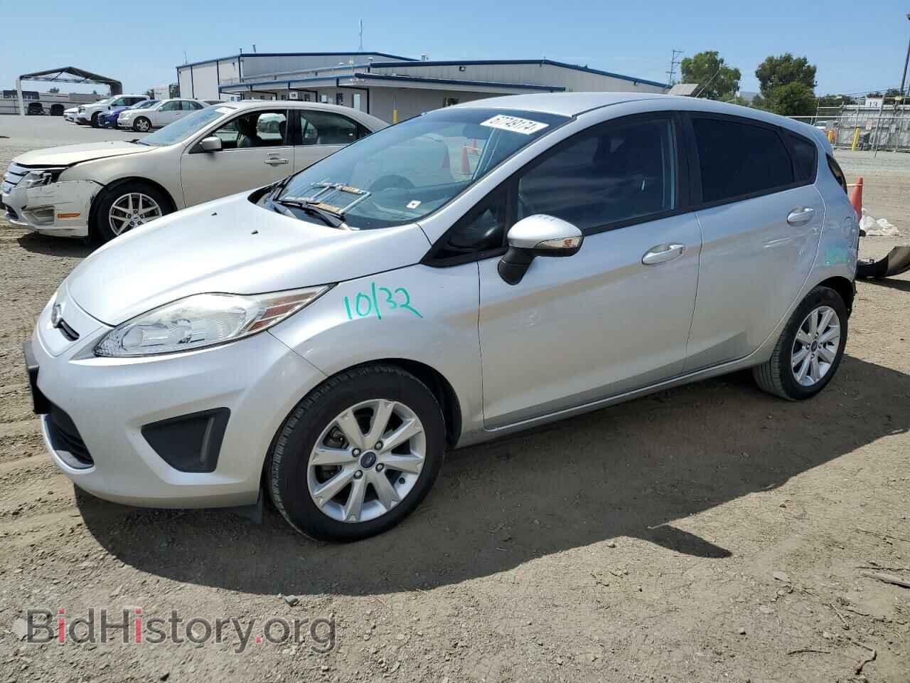 Фотография 3FADP4EJ9DM137002 - FORD FIESTA 2013