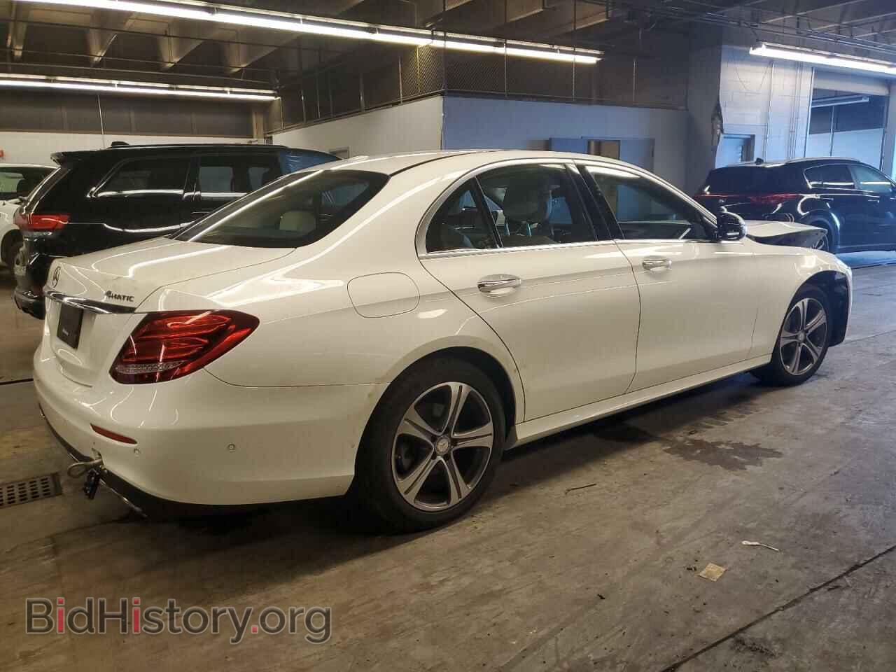 2017 MERCEDES-BENZ E-CLASS - VIN: WDDZF4KB4HA152290 - Фото 3