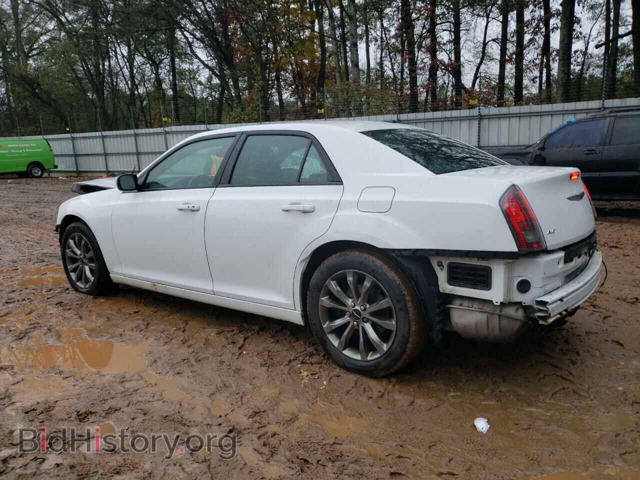 2014 CHRYSLER 300 - VIN: 2C3CCAGG0EH383460 - Photo 2