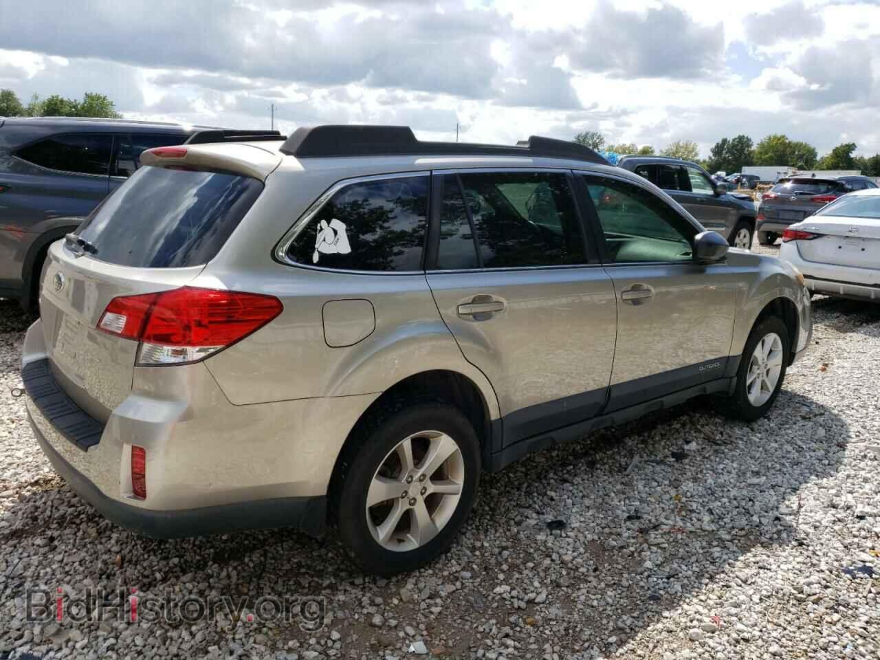 2014 SUBARU OUTBACK - VIN: 4S4BRCACXE3262862 - Фото 3