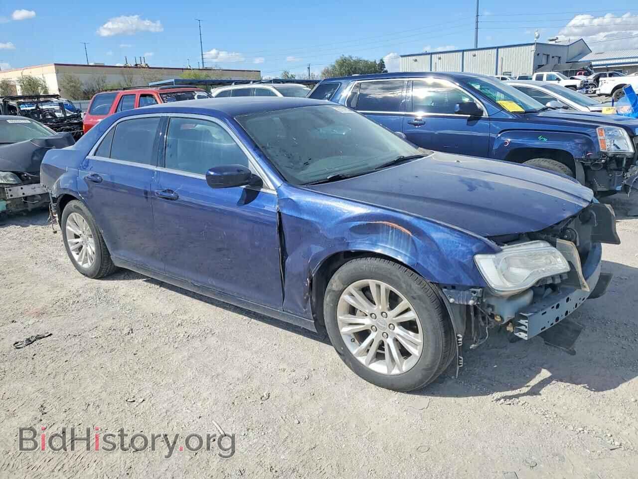 2017 CHRYSLER 300 - VIN: 2C3CCAAGXHH591035 - Фото 4