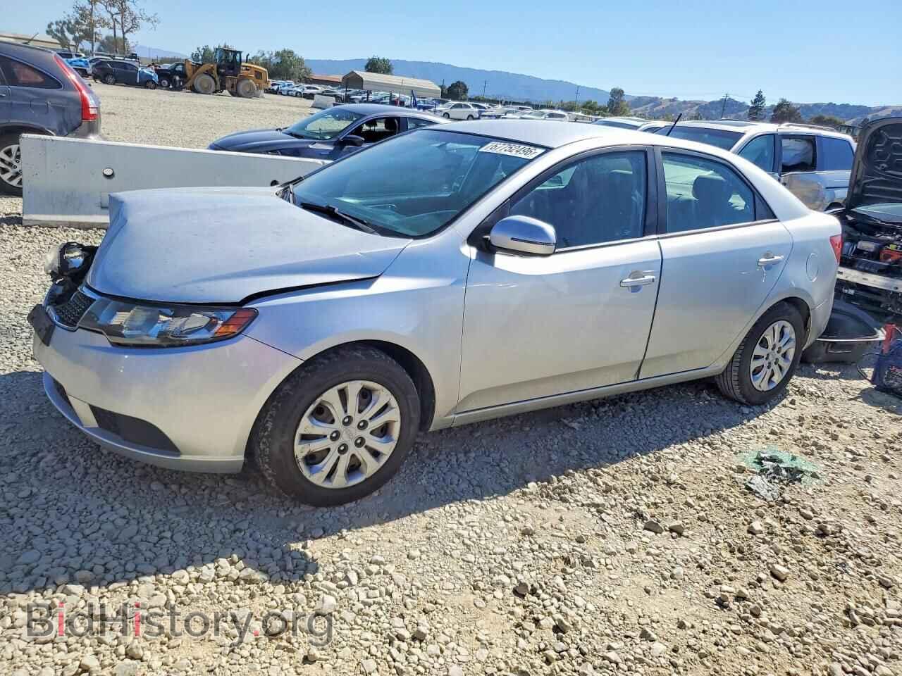 Фотография KNAFU4A2XD5680890 - KIA FORTE 2013