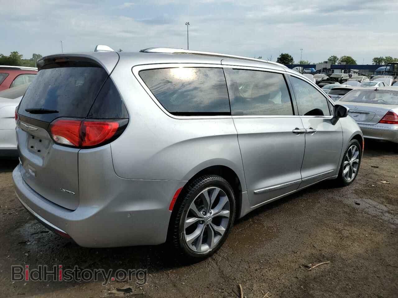 2019 CHRYSLER PACIFICA - VIN: 2C4RC1GG9KR645567 - Фото 3