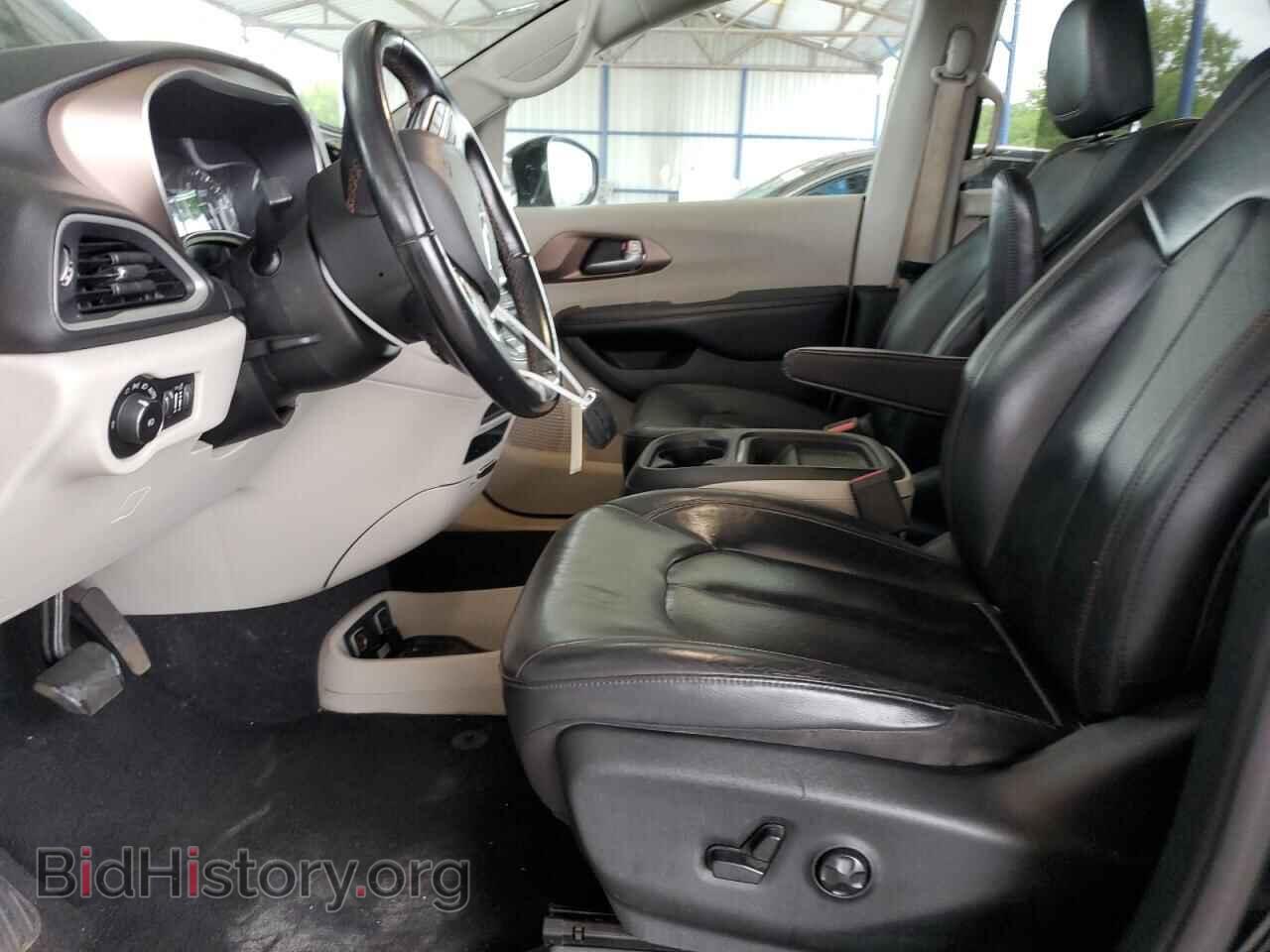 2018 CHRYSLER PACIFICA - VIN: 2C4RC1BG2JR120890 - Фото 7