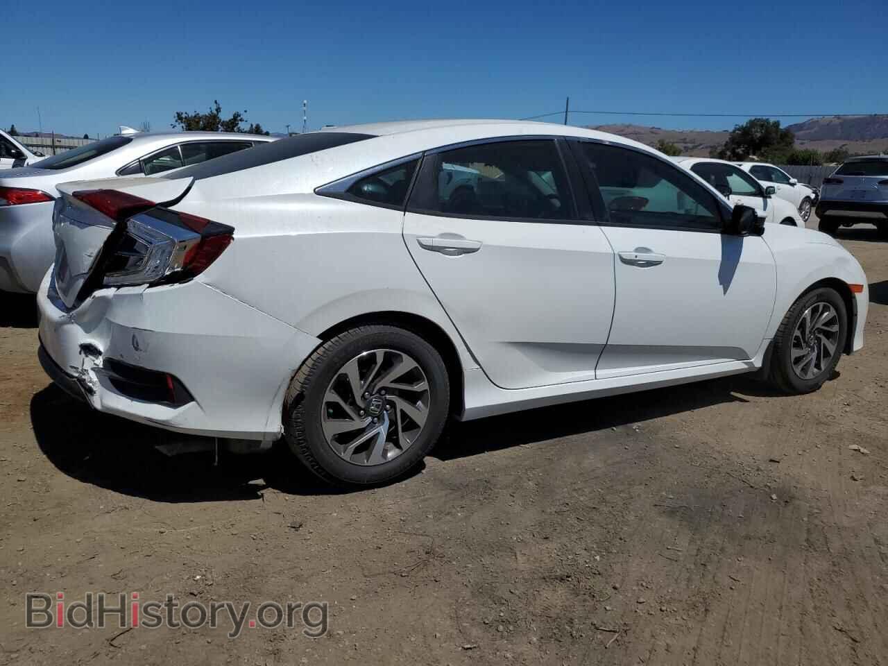 2016 HONDA CIVIC - VIN: 2HGFC2F8XGH511796 - Фото 3