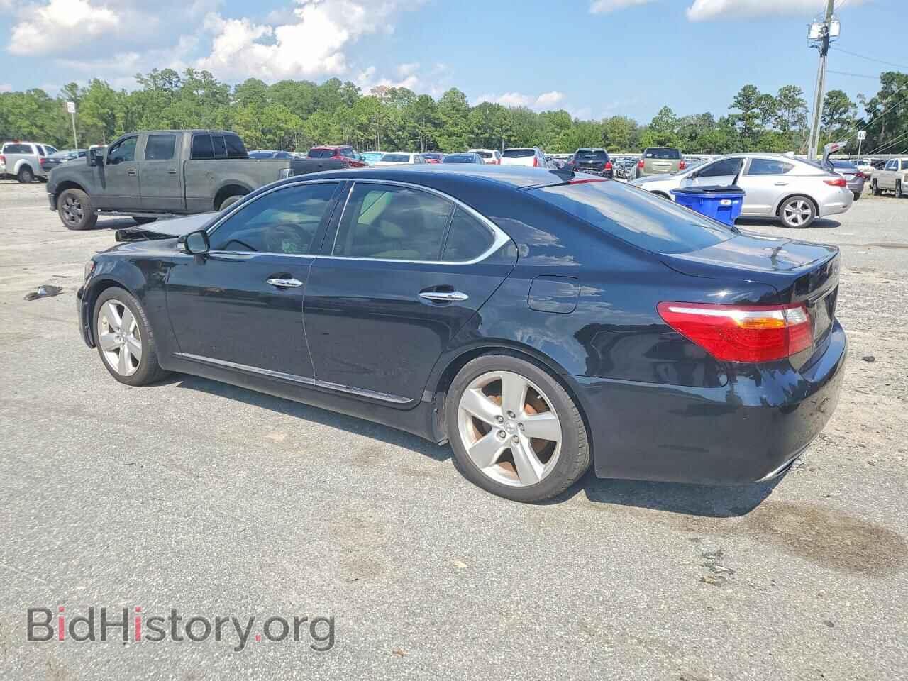 2011 LEXUS LS460 - VIN: JTHBL5EFXB5106227 - Фото 2