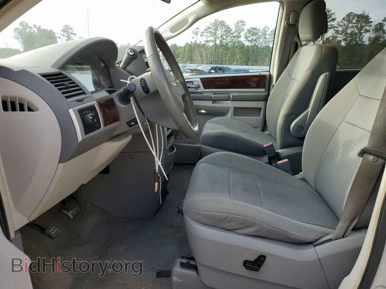 2010 CHRYSLER MINIVAN - VIN: 2A4RR5D10AR457924 - Фото 7