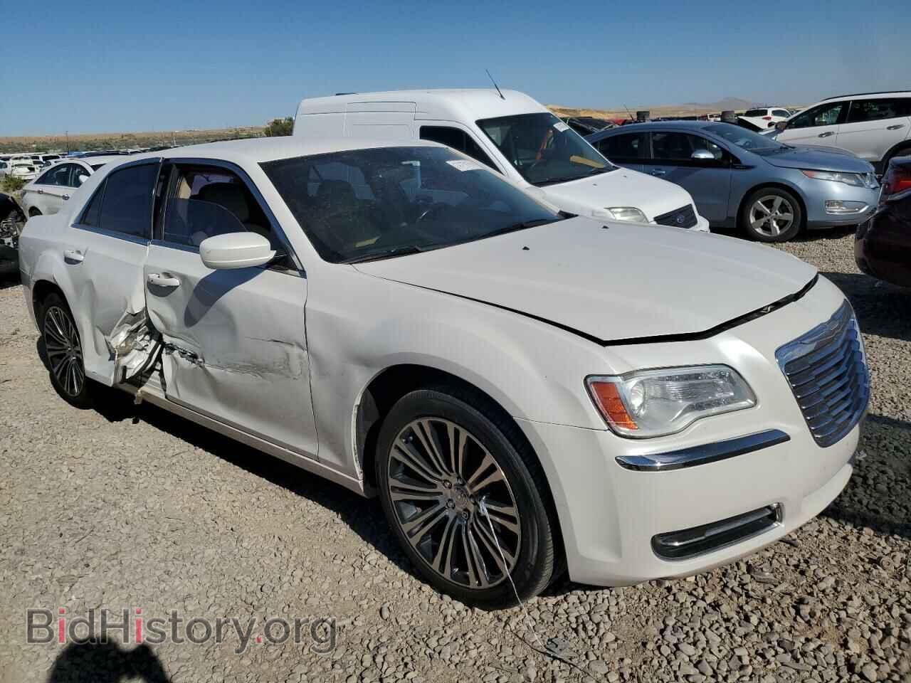 2011 CHRYSLER 300 - VIN: 2C3CA4CG5BH541185 - Photo 4