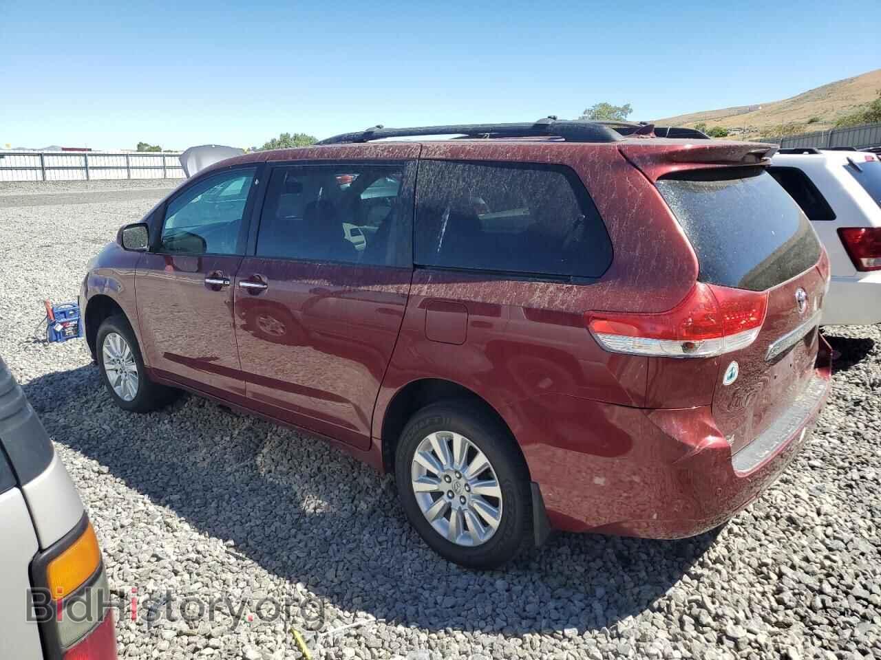 2011 TOYOTA All Models - VIN: 5TDDK3DC3BS015254 - Фото 2