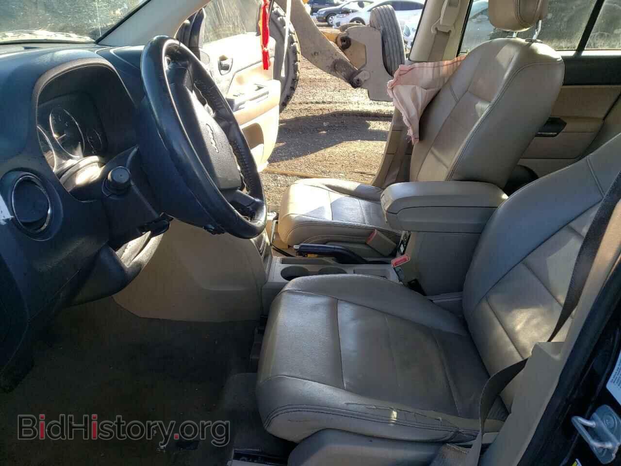 2010 JEEP COMPASS - VIN: 1J4NF5FB1AD512378 - Photo 7