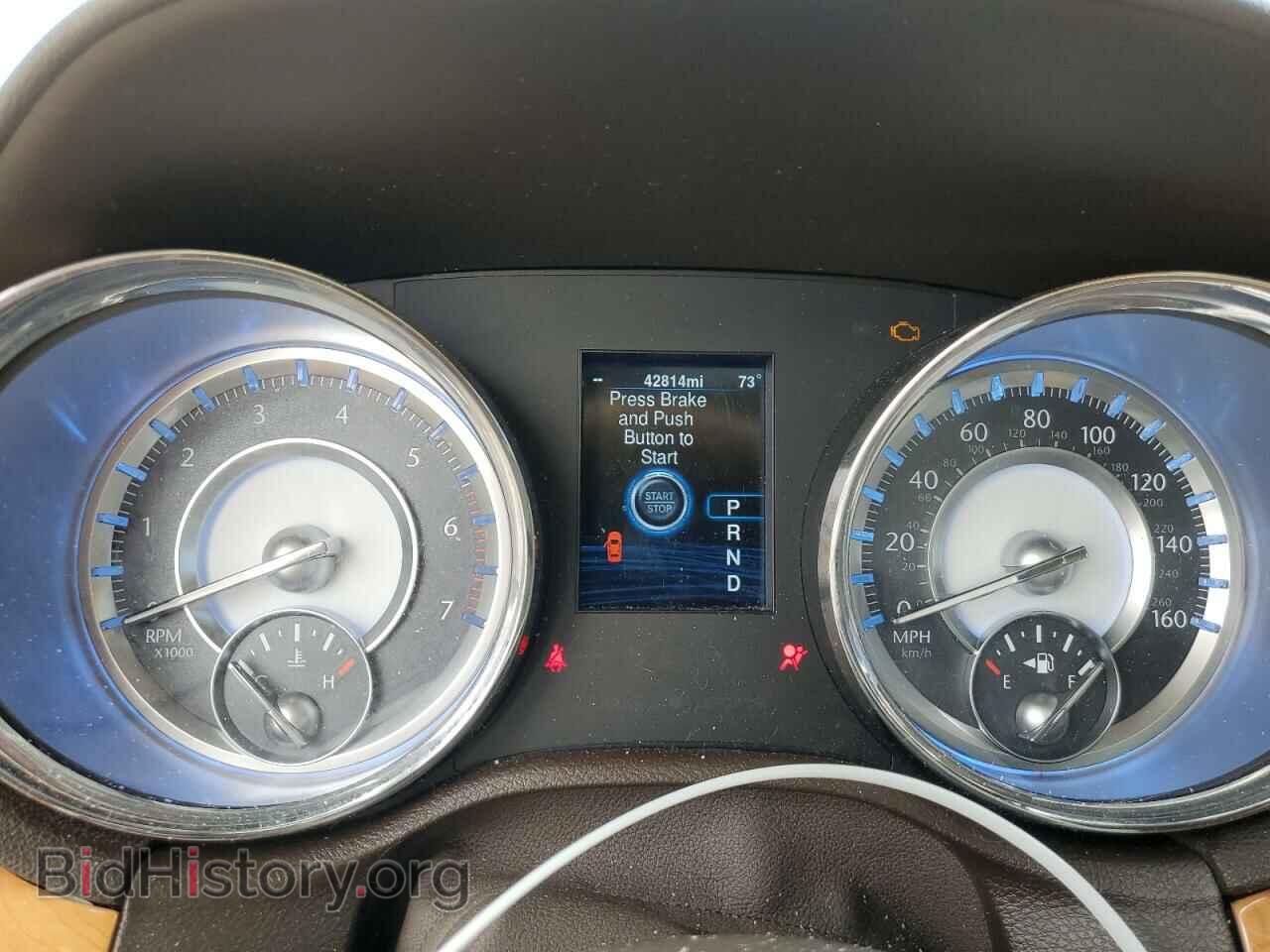2014 CHRYSLER 300 - VIN: 2C3CCAET0EH217777 - Фото 9