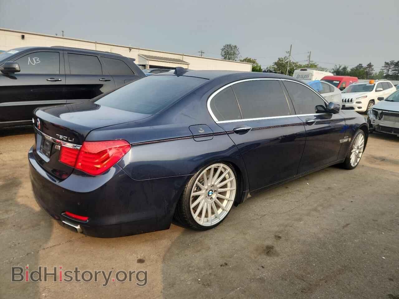 2012 BMW 7 SERIES - VIN: WBAKC8C5XCC435629 - Фото 3