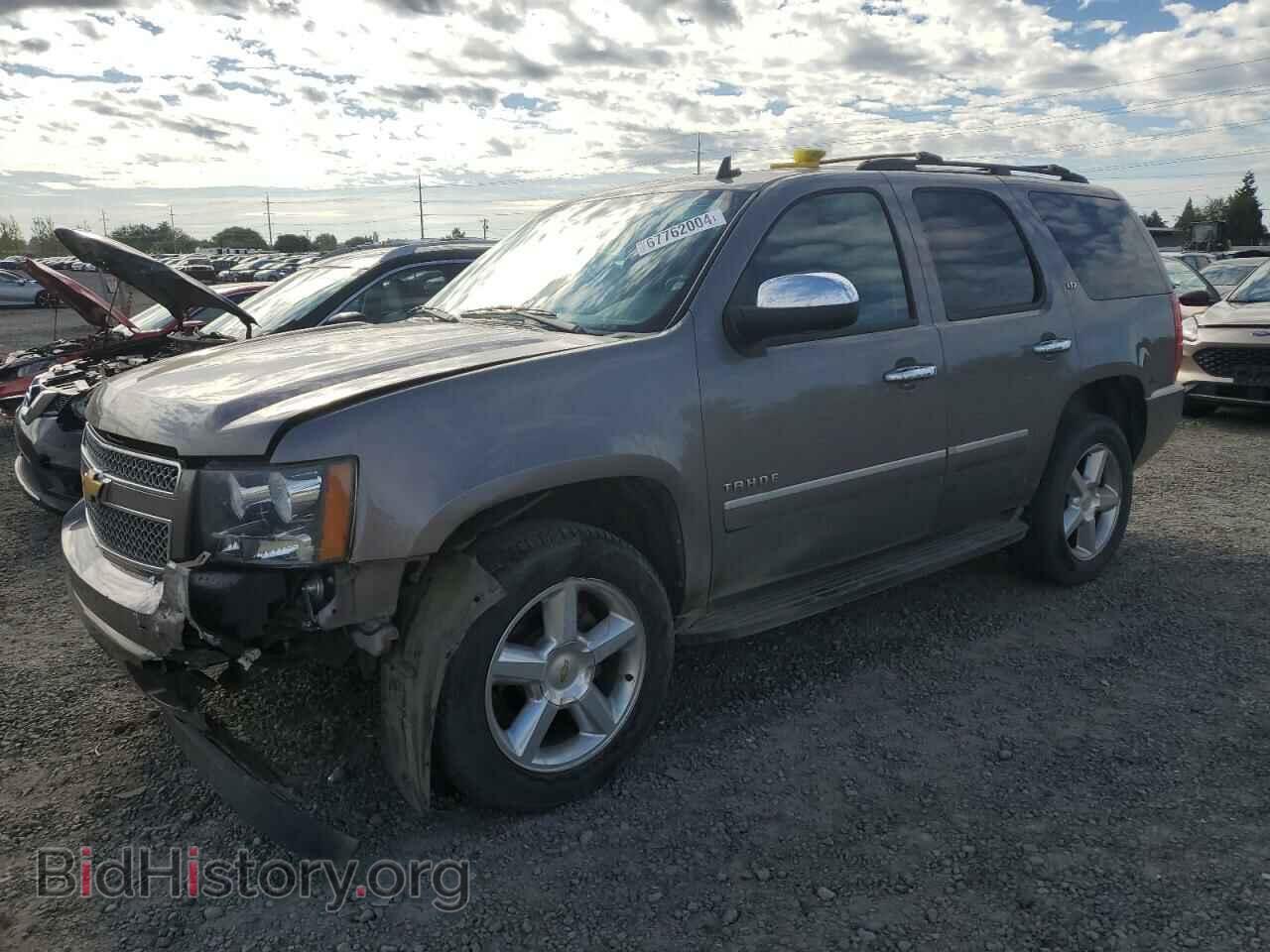 Photo 1GNSKCE00CR283181 - CHEVROLET TAHOE 2012