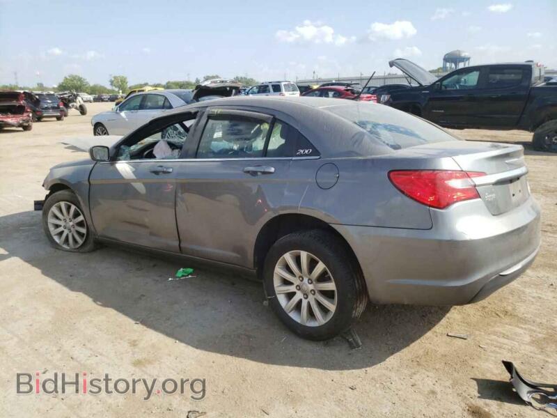 2013 Chrysler 200 (VIN 1C3CCBBB4DN631653) — photo 2 of 11