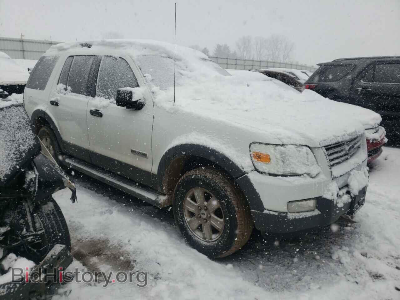 2006 FORD EXPLORER - VIN: 1FMEU73E56UB19914 - Фото 4