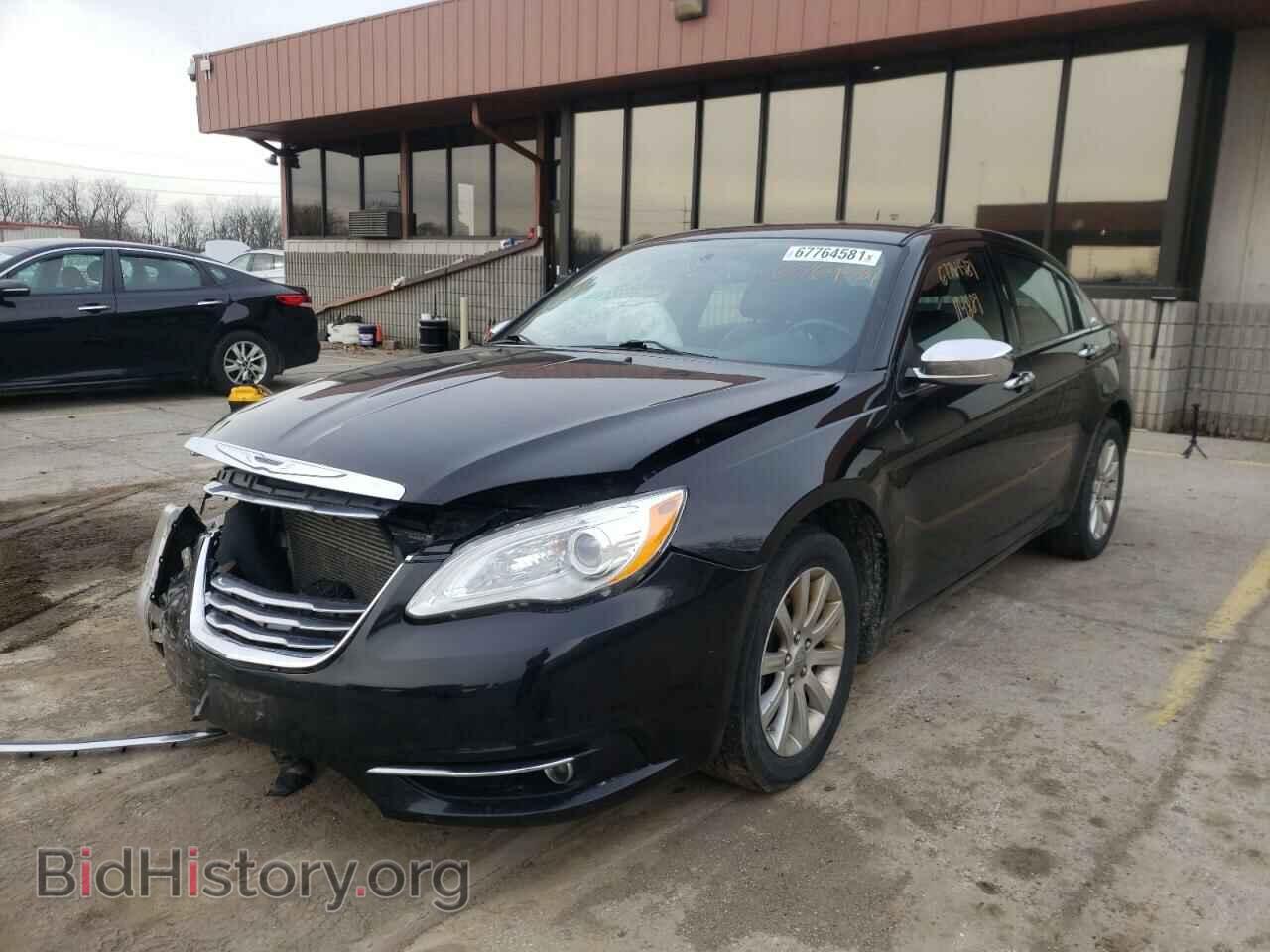 2013 CHRYSLER 200 - VIN: 1C3CCBCG4DN593531 - Фото 2