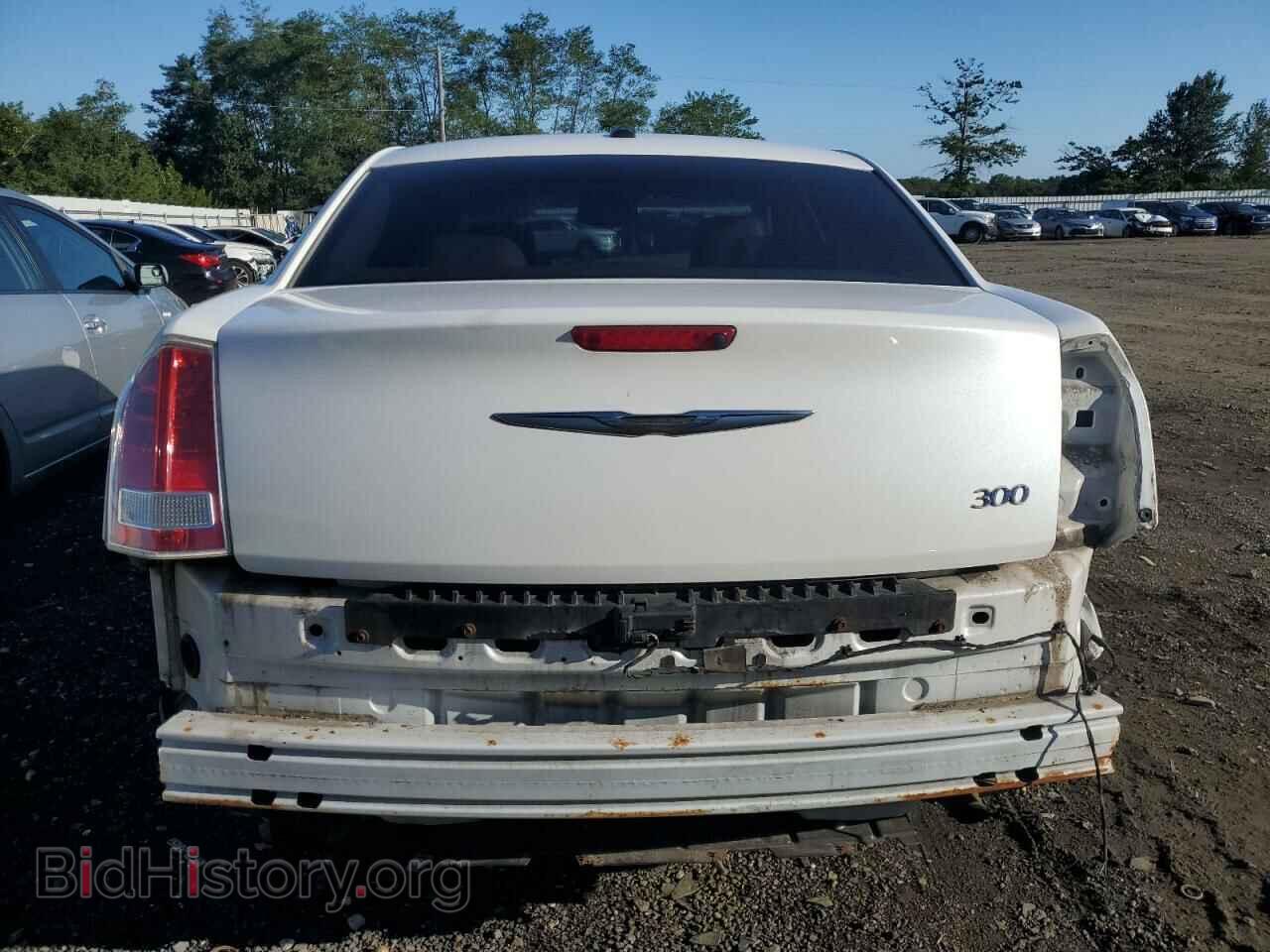 2012 CHRYSLER 300 - VIN: 2C3CCAAG7CH180703 - Photo 6