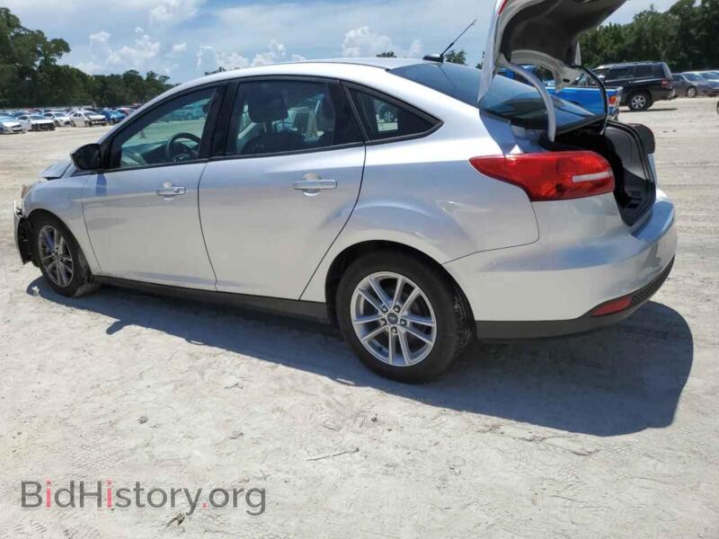 2016 Ford FOCUS (VIN 1FADP3F22GL228751) — photo 2 of 13