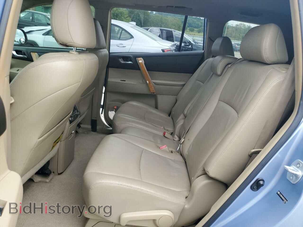 2008 TOYOTA HIGHLANDER - VIN: JTEEW44A882024976 - Фото 11