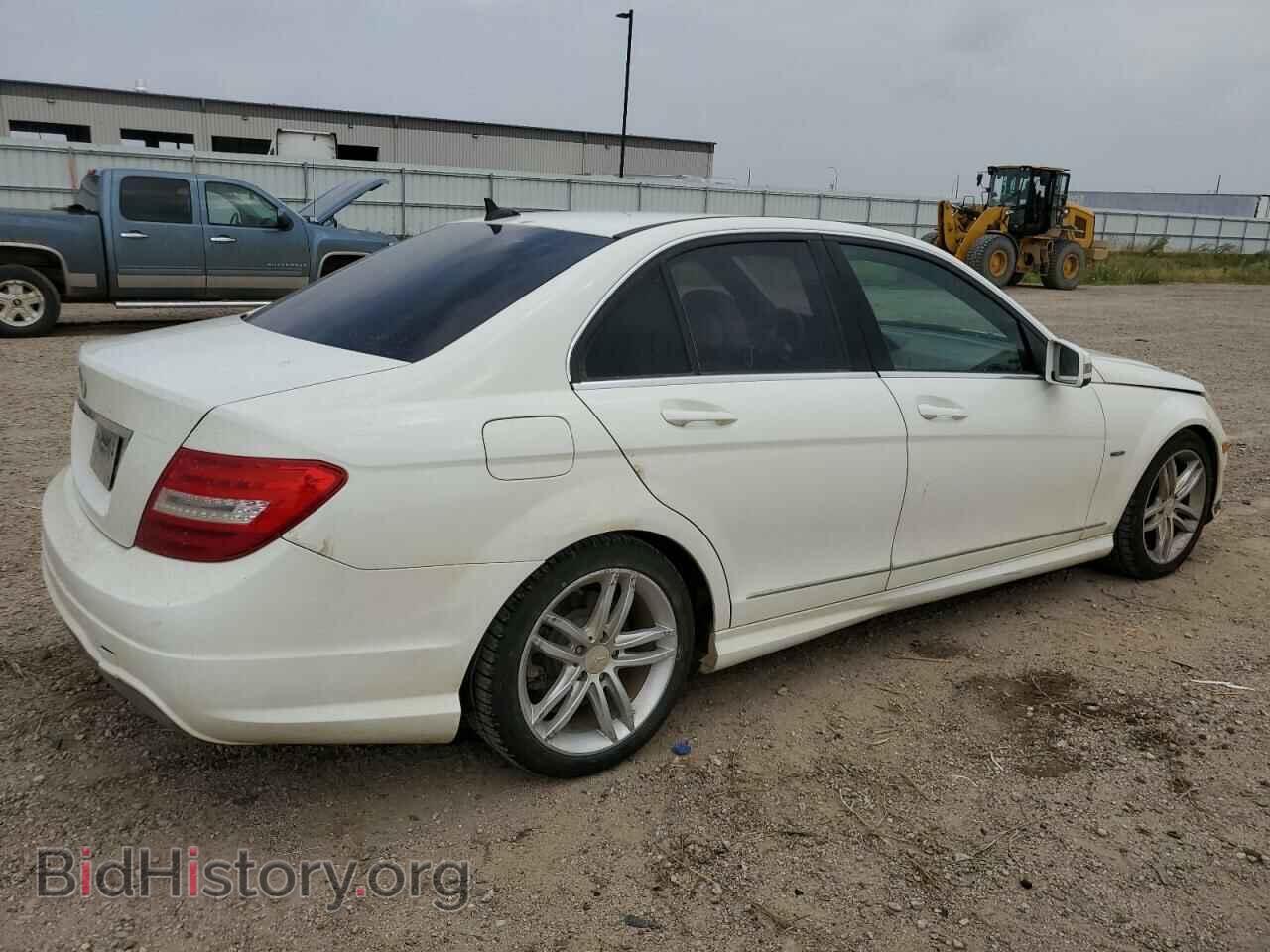 2012 MERCEDES-BENZ C-CLASS - VIN: WDDGF4HB8CA608038 - Фото 3