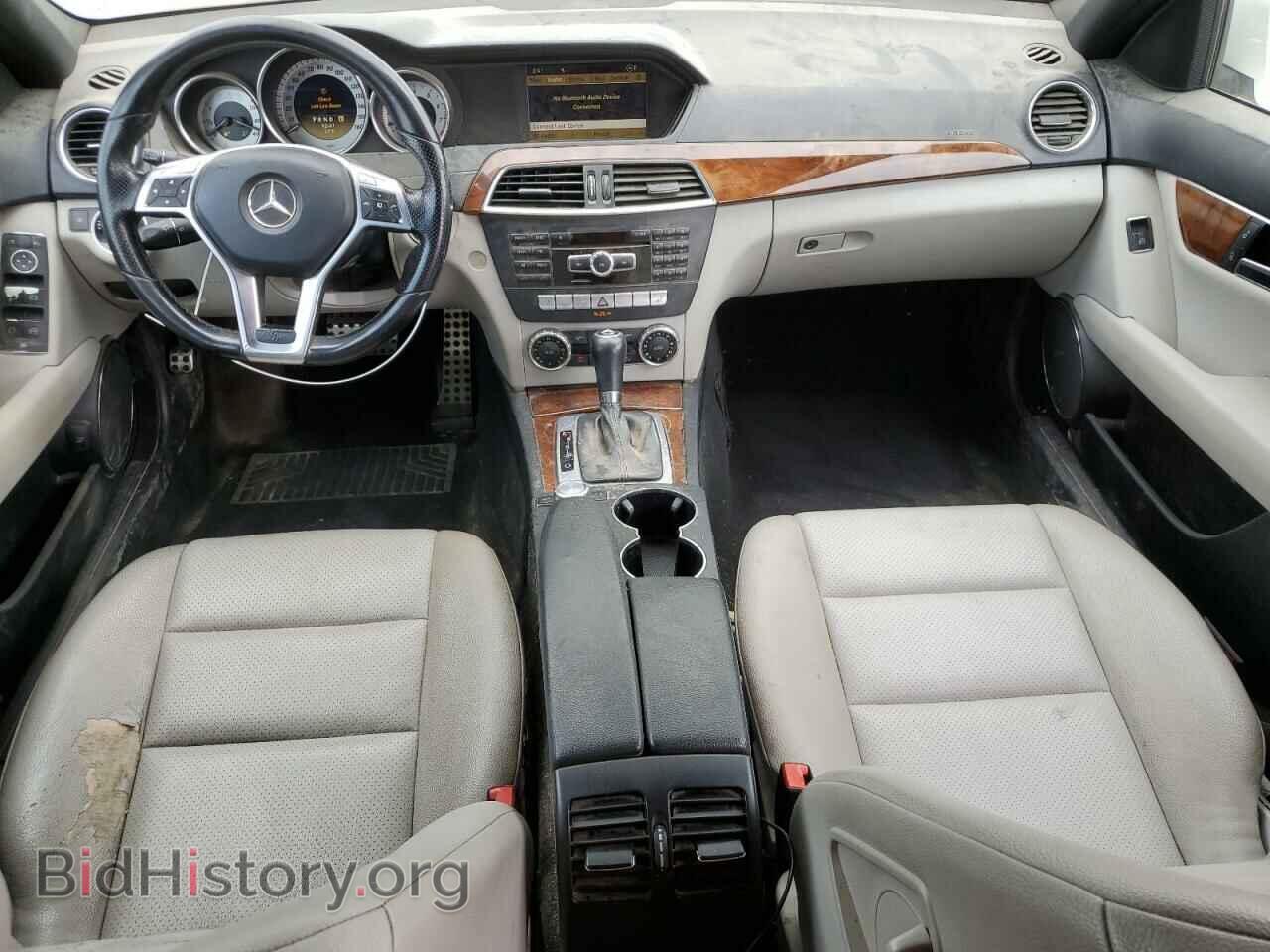 2012 MERCEDES-BENZ C-CLASS - VIN: WDDGF4HB8CA608038 - Фото 8