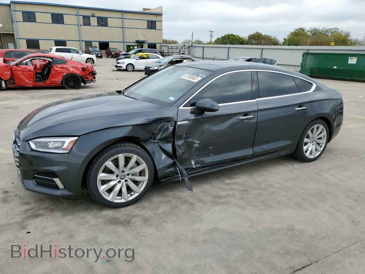 Фотография WAUBNCF58JA080803 - AUDI A5 2018