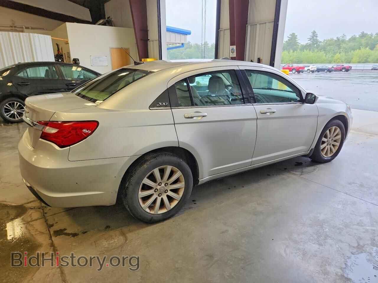 2012 CHRYSLER 200 - VIN: 1C3CCBBB8CN209948 - Фото 3