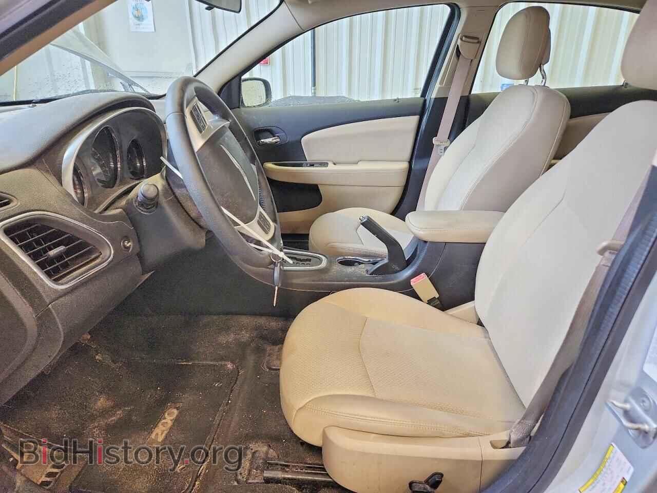 2012 CHRYSLER 200 - VIN: 1C3CCBBB8CN209948 - Фото 7