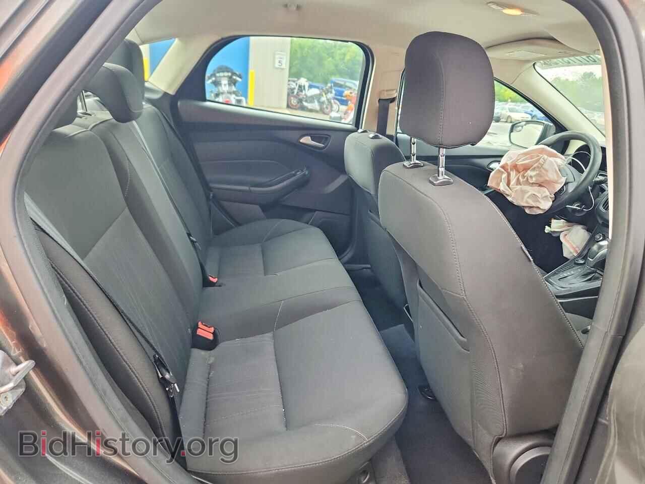 2016 FORD FOCUS - VIN: 1FADP3F22GL211447 - Photo 10