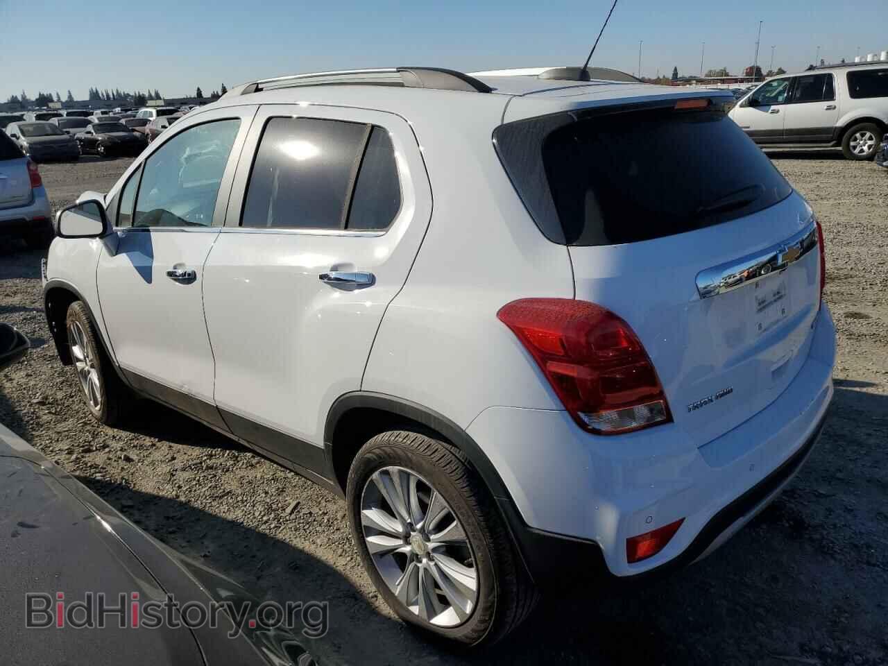 2020 CHEVROLET TRAX - VIN: 3GNCJRSB7LL245065 - Фото 2