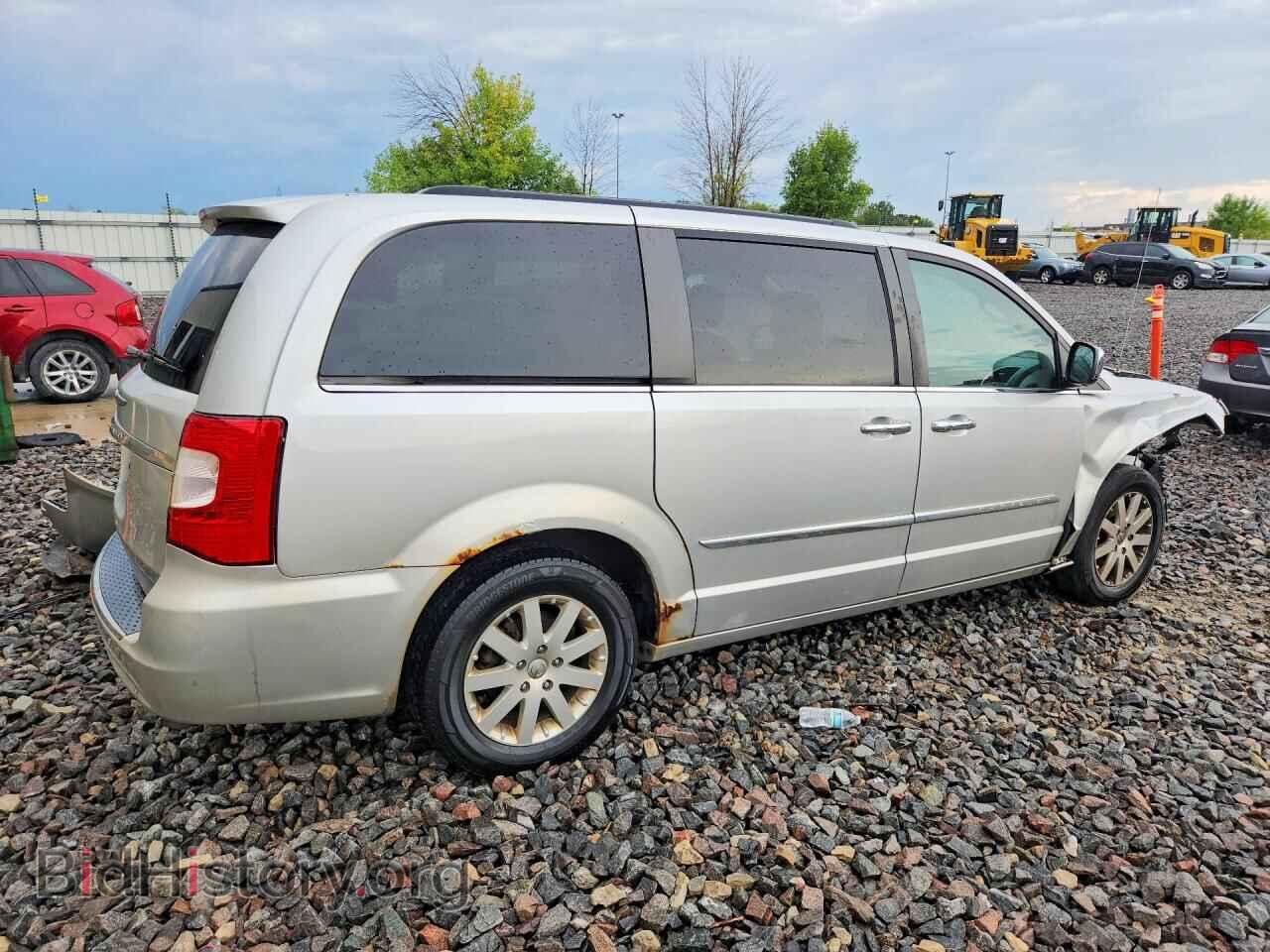 2011 CHRYSLER MINIVAN - VIN: 2A4RR8DG9BR760224 - Photo 3