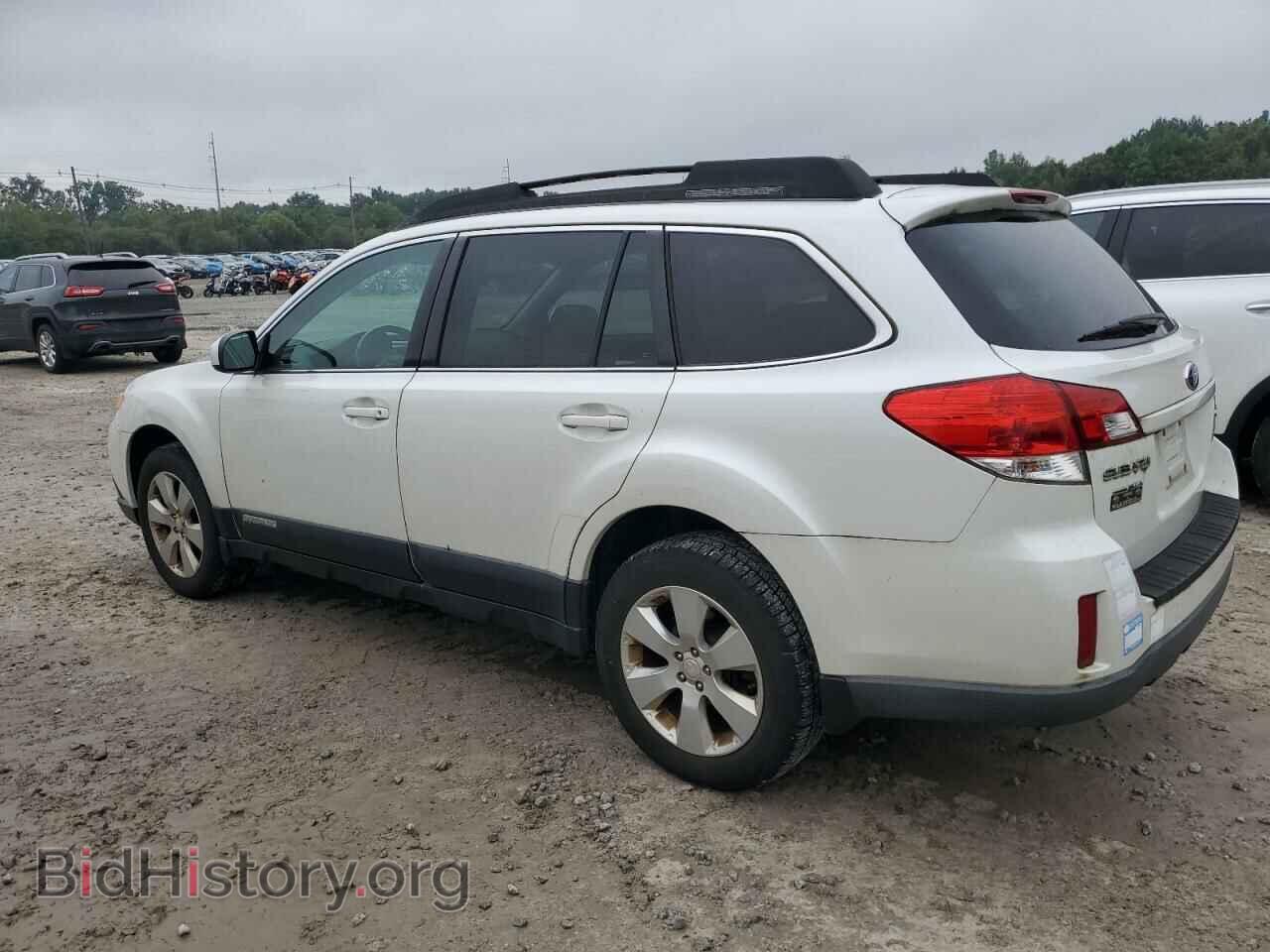 2011 SUBARU OUTBACK - VIN: 4S4BRBGC0B3414340 - Фото 2