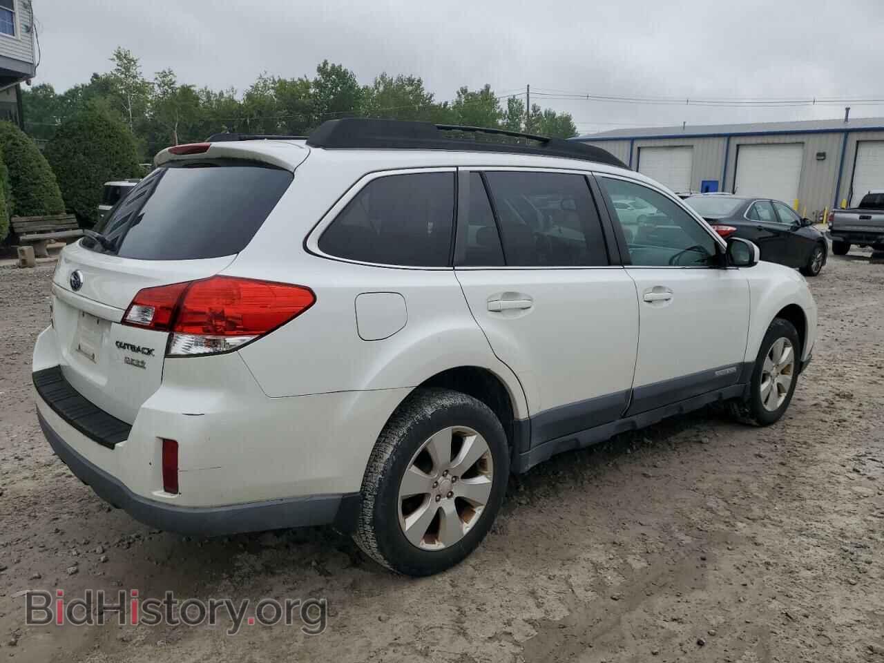 2011 SUBARU OUTBACK - VIN: 4S4BRBGC0B3414340 - Фото 3