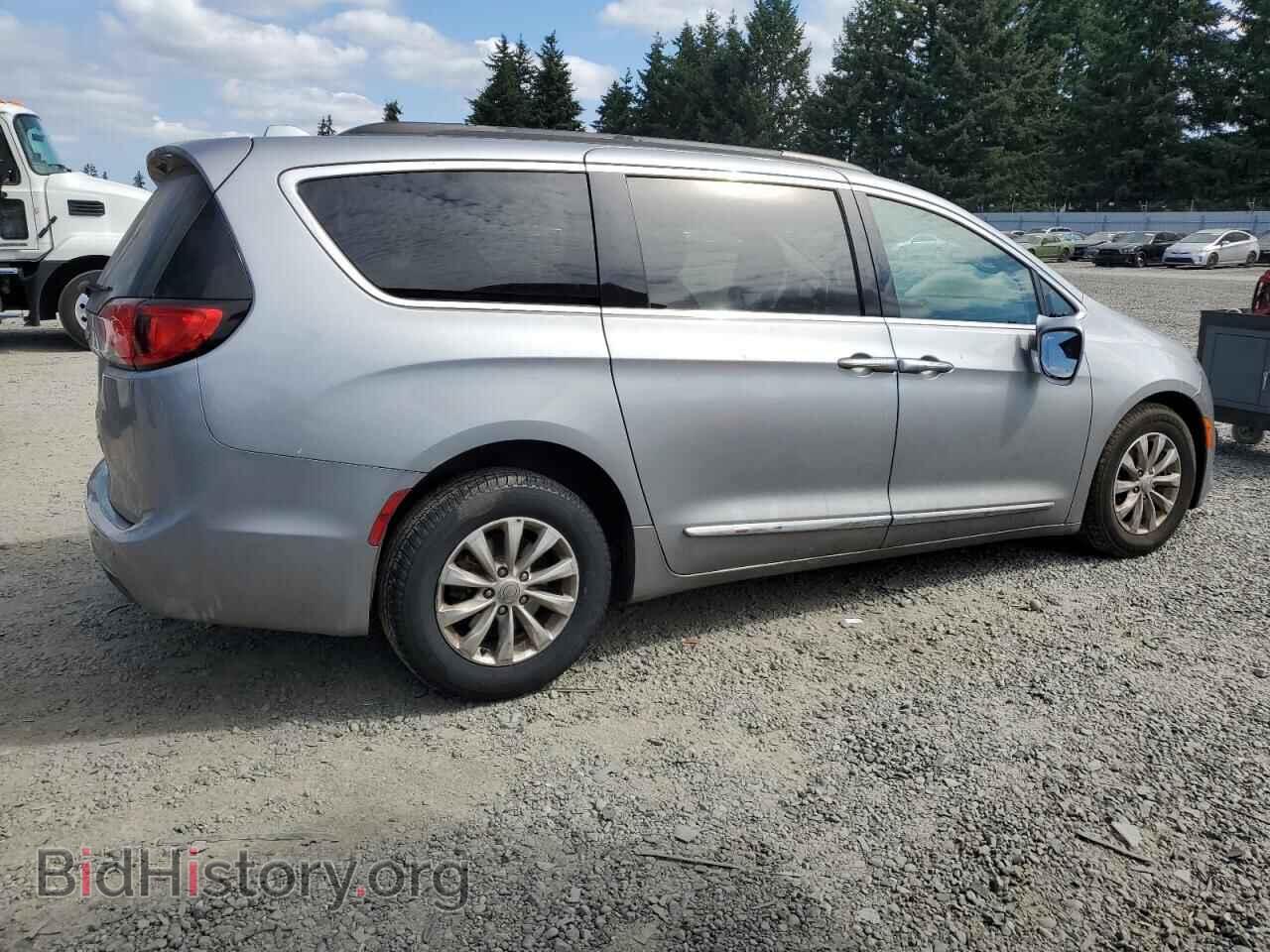 2017 CHRYSLER PACIFICA - VIN: 2C4RC1BG5HR832109 - Photo 3