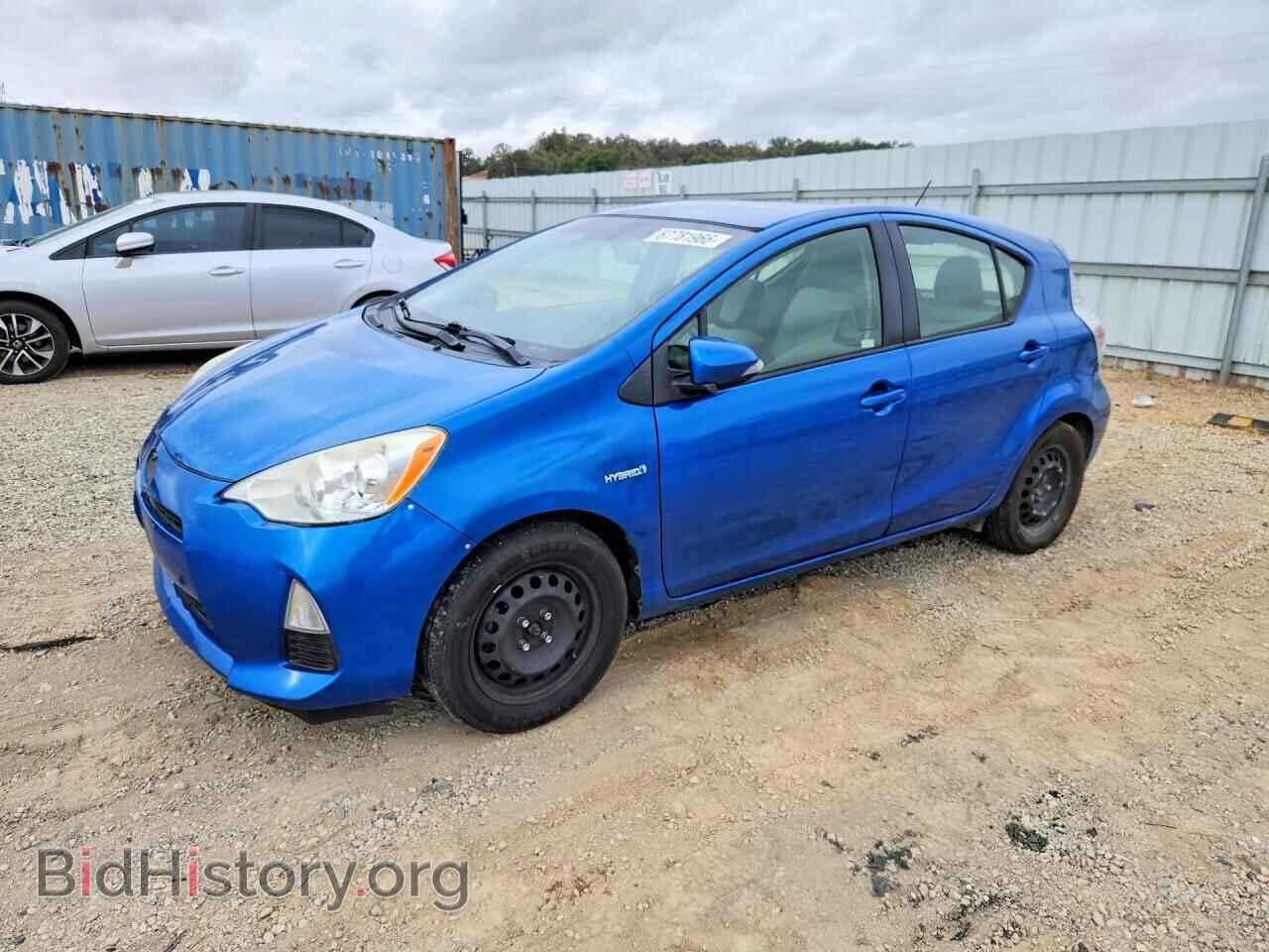 Фотография JTDKDTB36E1570009 - TOYOTA PRIUS 2014