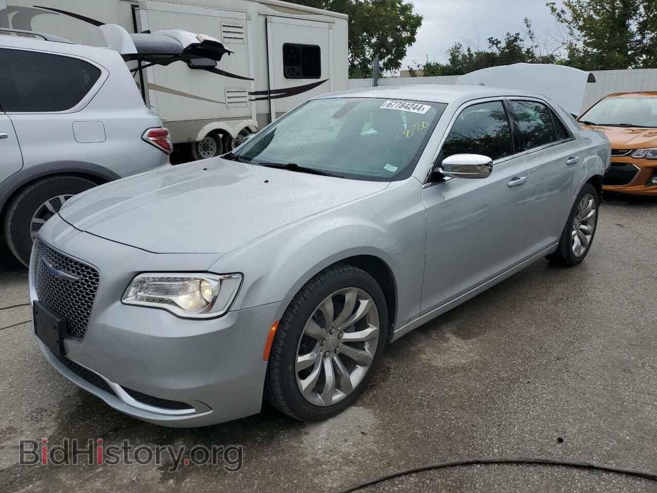 Фотография 2C3CCAAG2KH566251 - CHRYSLER 300 2019