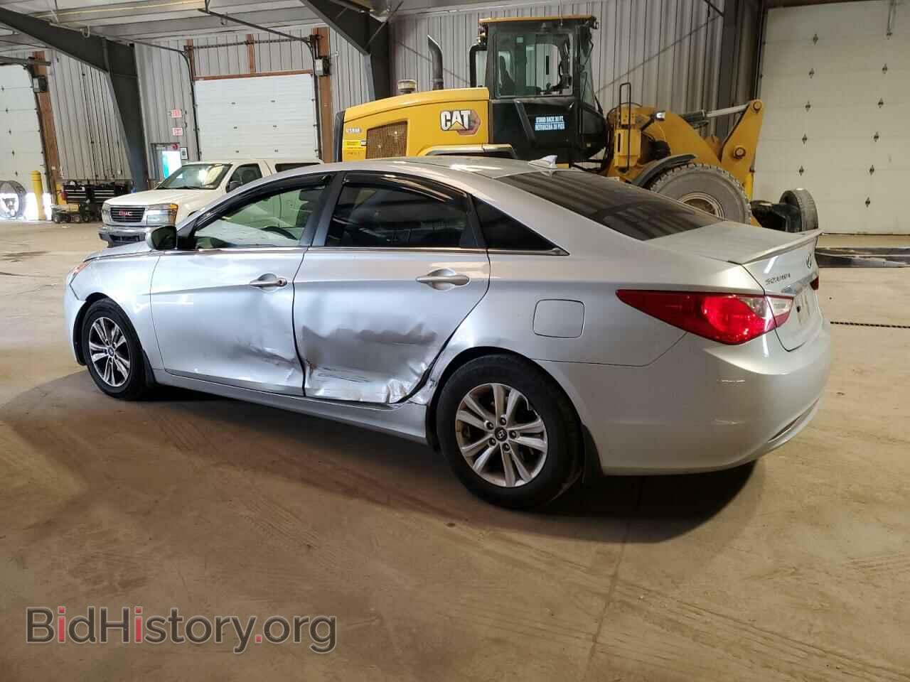 2013 HYUNDAI SONATA - VIN: 5NPEB4AC2DH701857 - Фото 2
